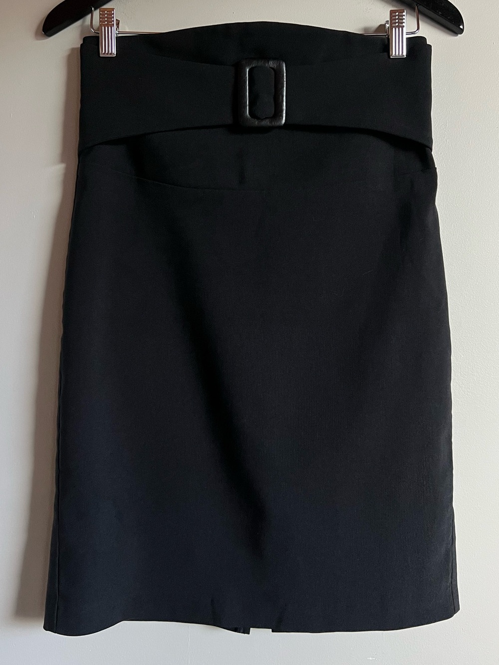 Le Château Black Belted Pencil Skirt Size 7/8 Knee Length Career Back Slit